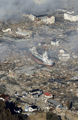 See The Fukushima Disaster Zone Then And Now In 10 Striking GIFs