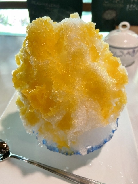 カフェ・ランプ・アイ　かき氷　マンゴー　